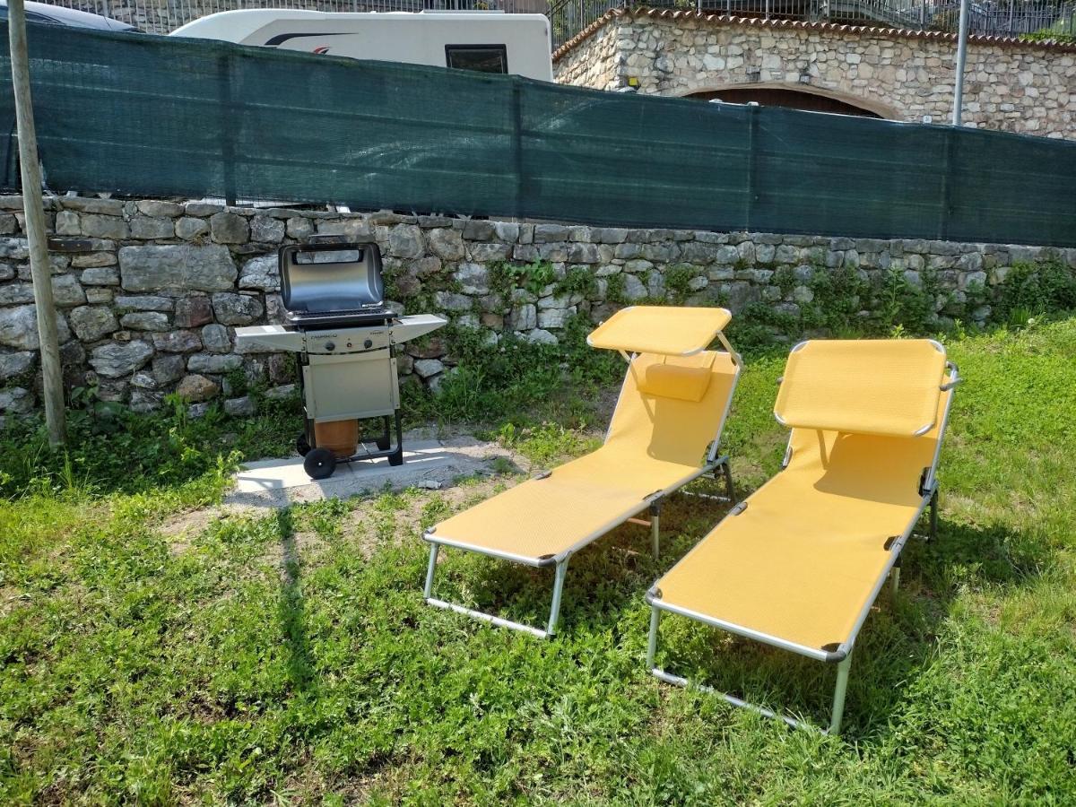 Relax House Apartment Tenno Exterior foto
