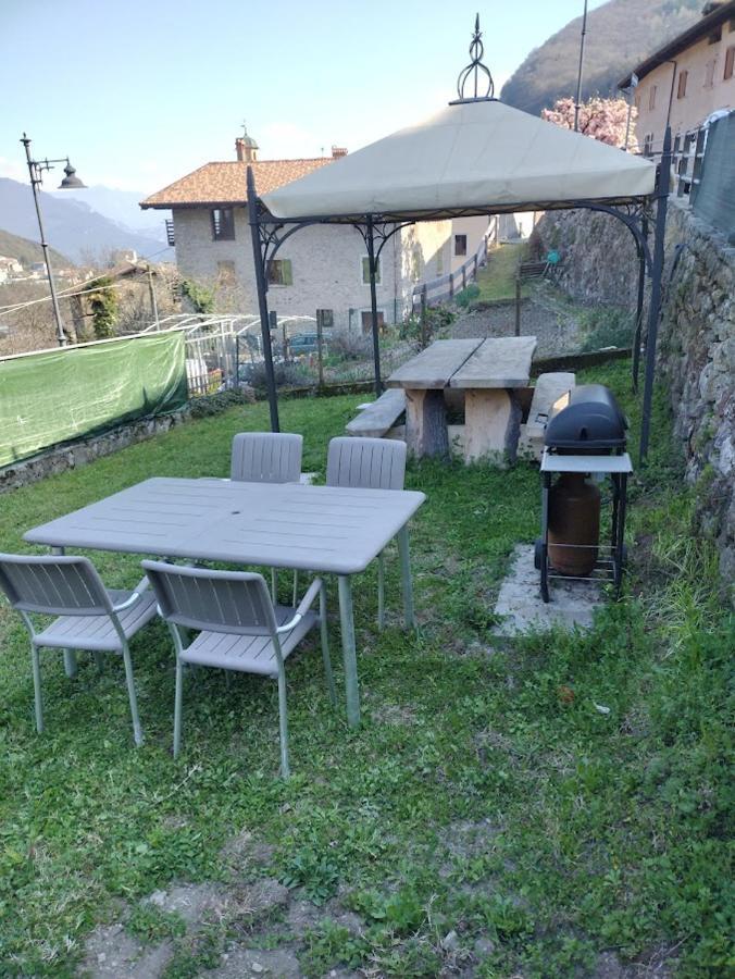 Relax House Apartment Tenno Exterior foto